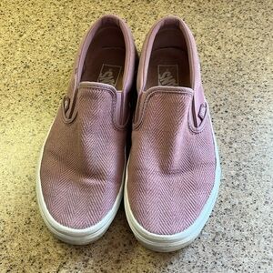 Vans pink slide ons. Mens 7.5, women’s 9. Good condition!